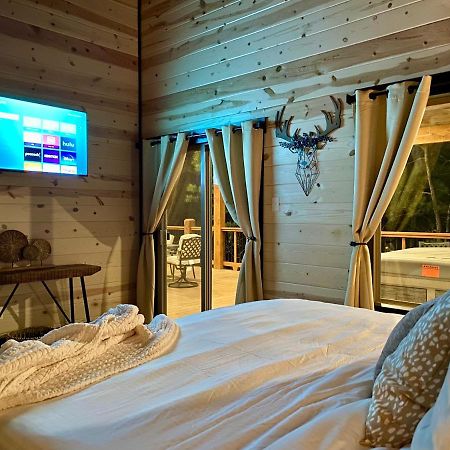 New Luxury Cabin, Hot Tub, Forest Views,Hotel Style Amenities Broken Bow Exterior foto